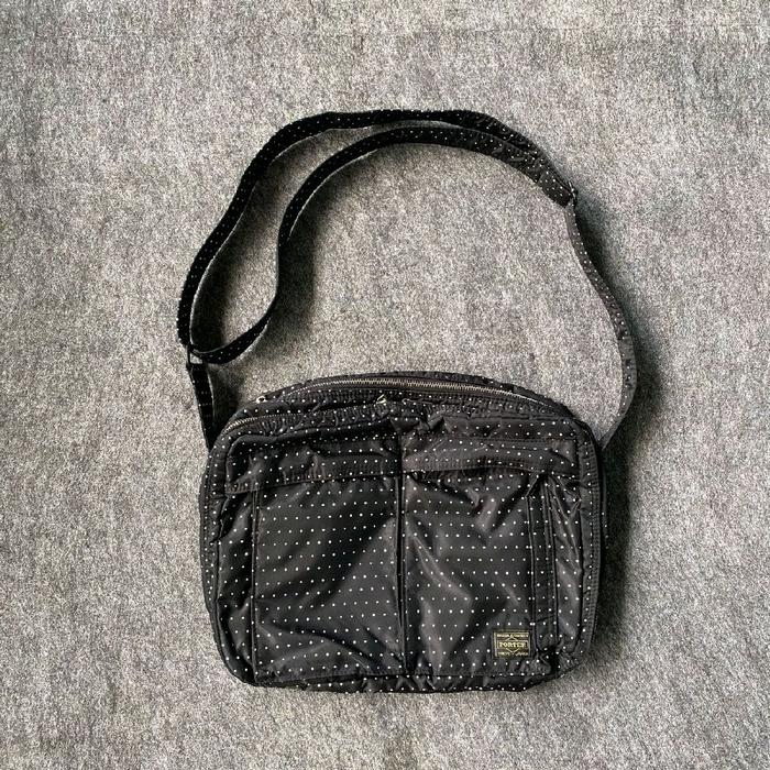 porter yoshida motif ....