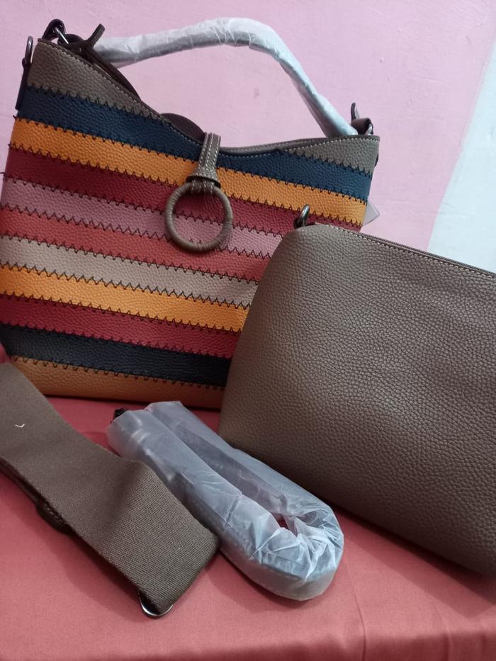 Tas Pocil Pelangi Hobo size 28cm