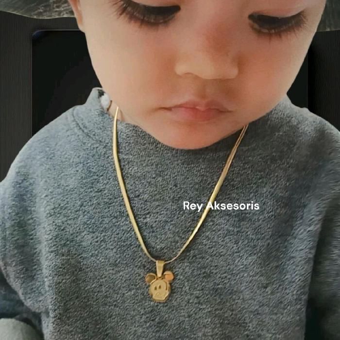 Kalung Mickey Mouse Rantai Belut Gepeng Gold Titanium Untuk Bayi Anak-anak Sampai Dewasa Anti Karat 