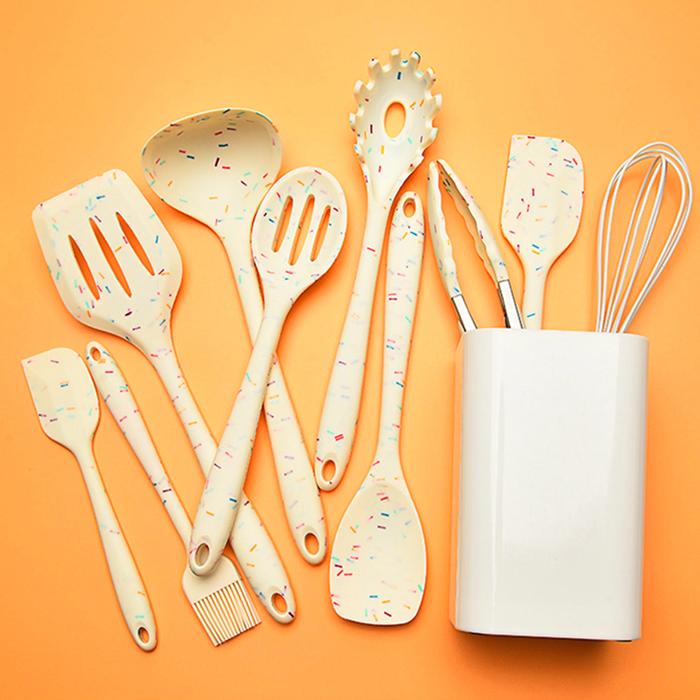 Silicone Creative Color Dot Kitchenware Long Handle Soup Spoon