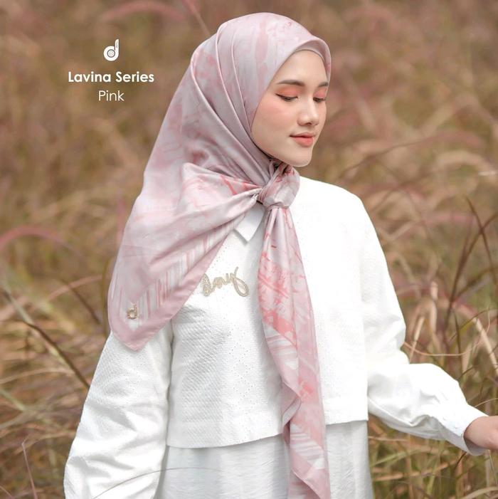 Deenay Motif Laviana Pink