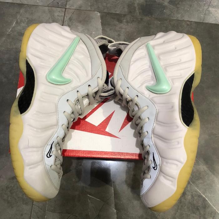 Nike foamposite basket casual tenis Badminton bulutangkis tenis meja olahraga