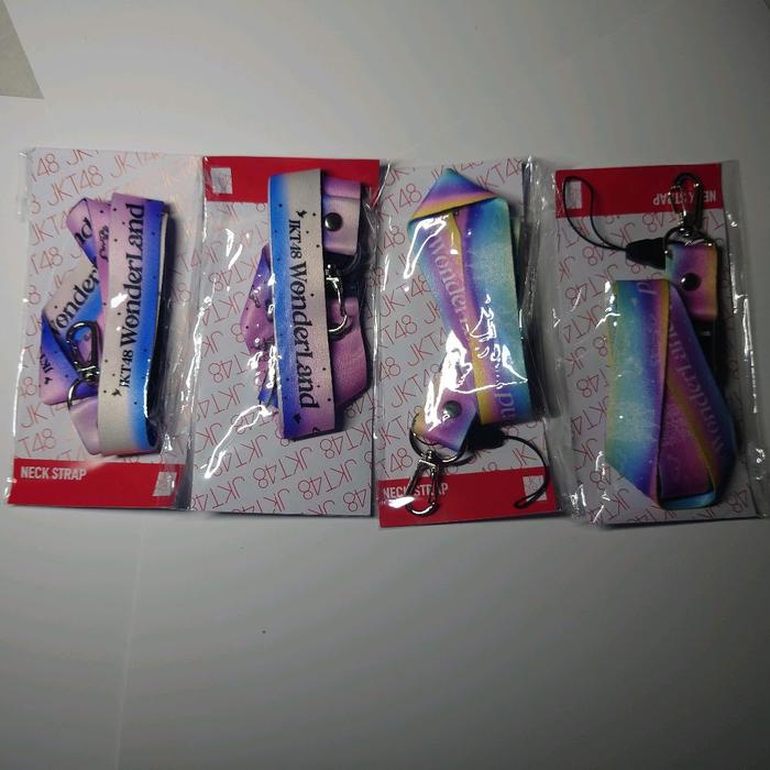 Lanyard / Neck strap Wonderland JKT48