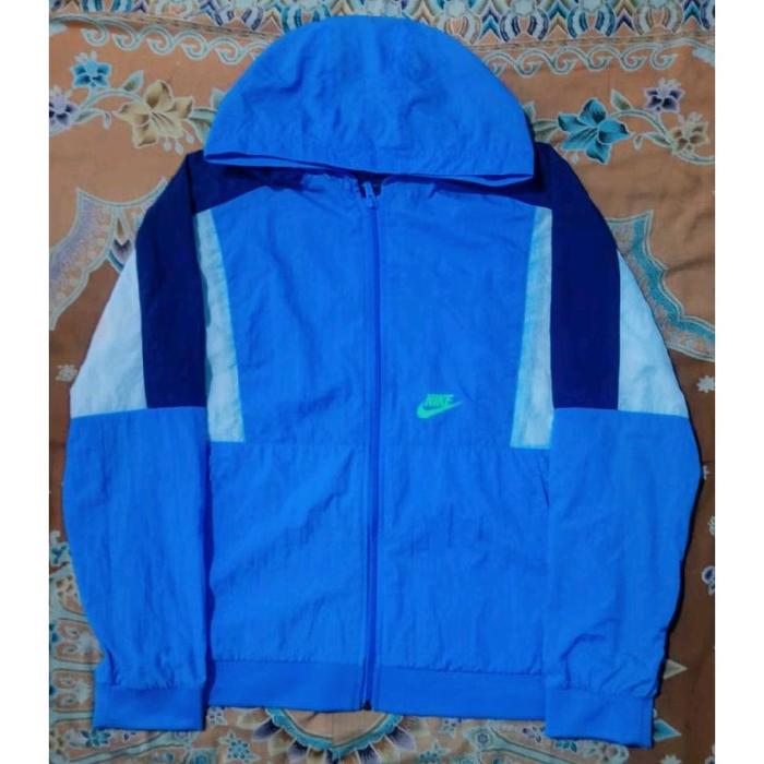 Jaket Windbreaker Nike Vintage Big Logo ColorBlok Second