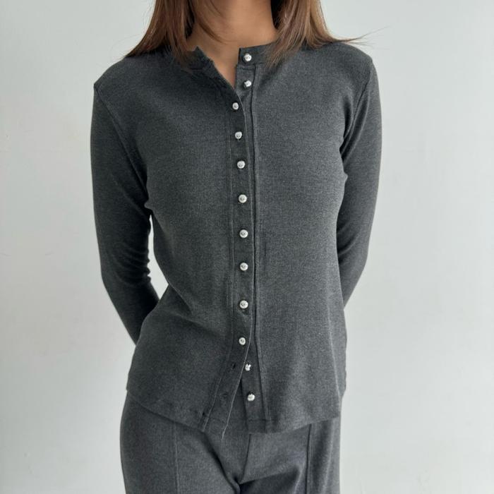 KAIA TOP | Atasan Knit Wanita Lengan Panjang Basic Korean Top Summer Baju Knit Kancing Rib Wanita Lo