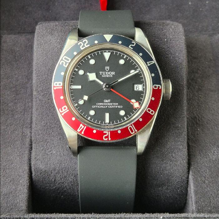 tudor blackbay GMT pepsi automatic