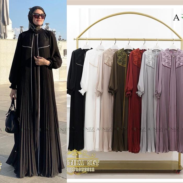 Cantika set by Arniz collection