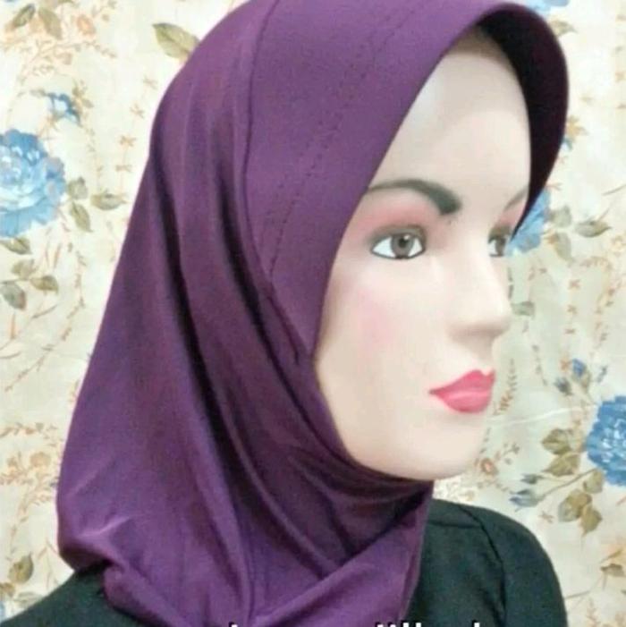 Inner Jilbab/Bergo Pendek/Jilbab Pendek Ungu Tua