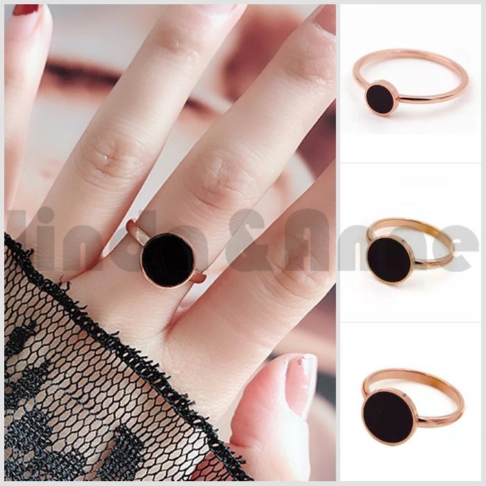[COD] Cincin Titanium Premium Lapis Emas 18K Emas Bentuk Bulat Cincin Wanita Bahan Warna Hitam Akses