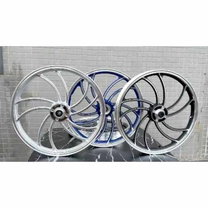 VELG CEFIRO RX KING RXK RXS RXZ MUTAKIN RING 18