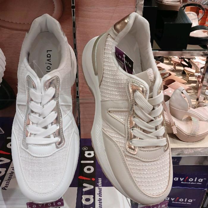sepatu wanita sneakers LAVIOLA original matahari