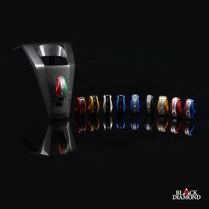 Hook Gantungan Barang Tritone All New NMAX Black Diamond Quality