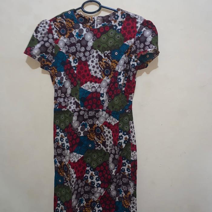 Gaun Batik untuk gereja atau bisa untuk baju jalan jalan