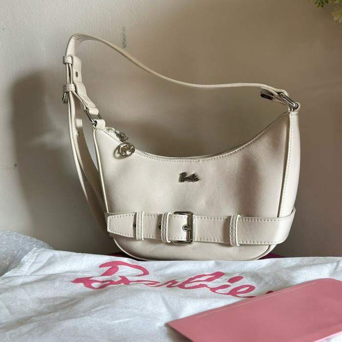 Preloved shoulderbag barbie