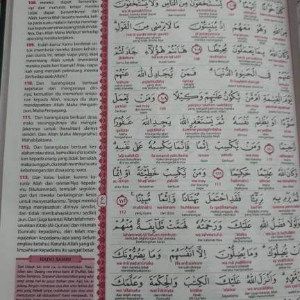 Al Quran Al Hamid A5 Terjemah Perkata Latin Plus Ringkasan Hadits Tbk