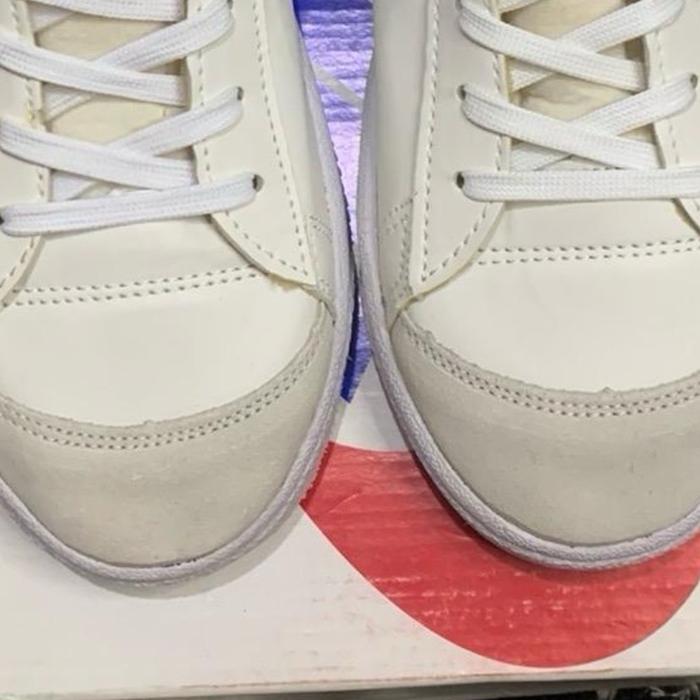 Sepatu n1ke blazz3r mid 77 vintage white blue