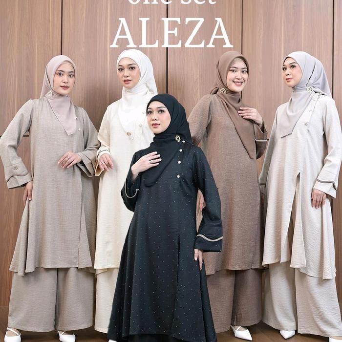 Greenism/ALEZA One Set by Greenism/ALEZA One Set Greenism/One Set/Greenism/ALEZA One Set by Greenism