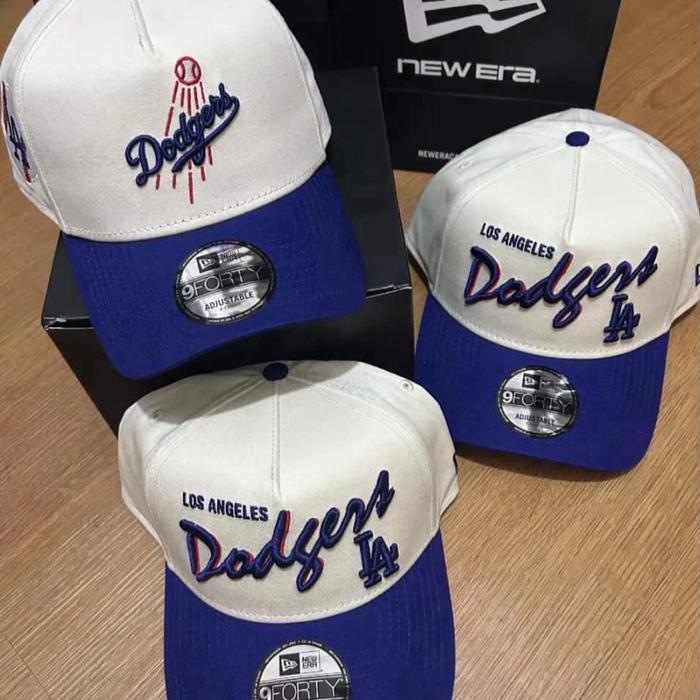 New Era Topi Baseball Dodgers 9FORTY Los Angeles Putih Biru dengan Logo Tim