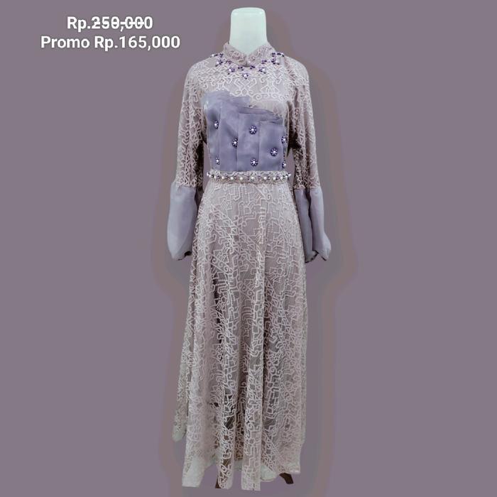 Yesaya Dress brukat lilac