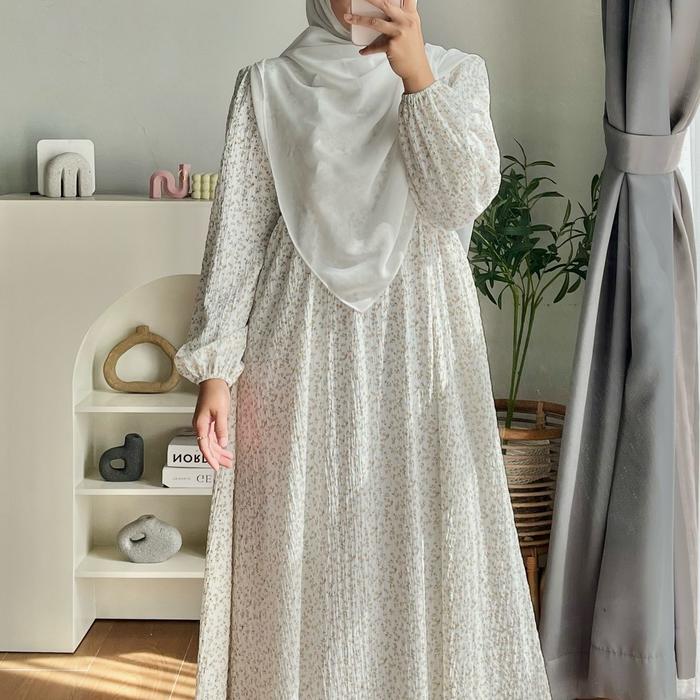 Ayumi Dress Gamis Premium Crinkle Motif Busui Friendly Wudhu Friendly Tali Kiri Kanan Saku Di Bagian