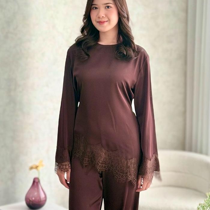 Serena&Co. | Noelle Lace Blouse