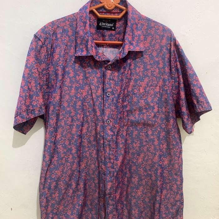 D.britano Kemaja Batik D.britano XL Motif Bunga Merah Biru Kombinasi Nyaman