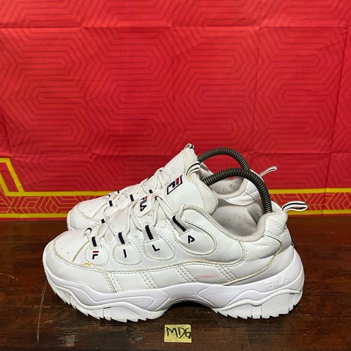 Sepatu second ori fila barricade xt97 size 40
