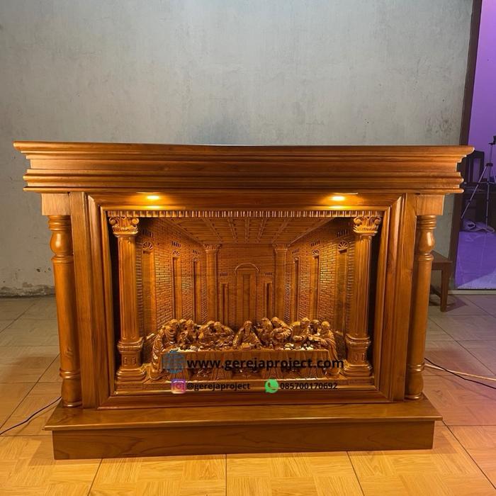 Meja altar kayu jati ukuran kecil untuk kapel