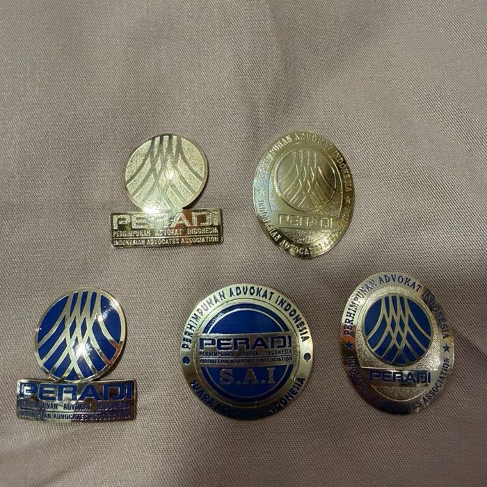 Pin dada peradi - pin peradi - pin bros peradi - pin clips peradi - pin pengacara peradi - pin notar