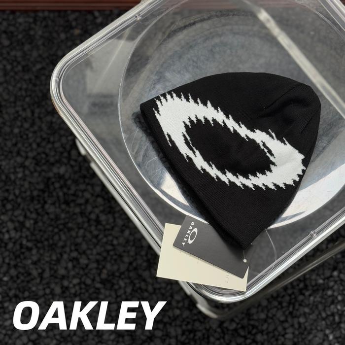 Oakley x Piet Beanie Original Kolaborasi Topi Kupluk Rajut Unisex
