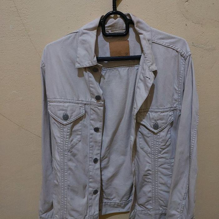 UNIQLO Denim Jacket (Woman)
