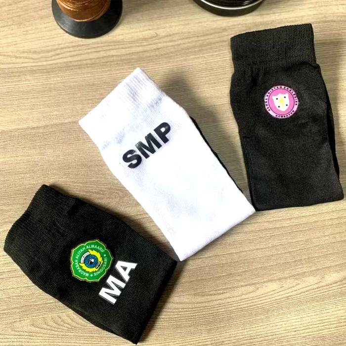 Kaos Kaki Custom Logo Sekolah TK, SD, Mi, SMP, SMA, SMK / Kaos Kaki Identitas Sekolah / Kaos Kaki Na