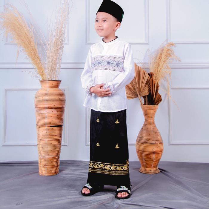 Sarung Anak Instan Hitam Bordir Katun Original Motif Pintu Aceh Katun Muslim Lembut Panjang Nyaman