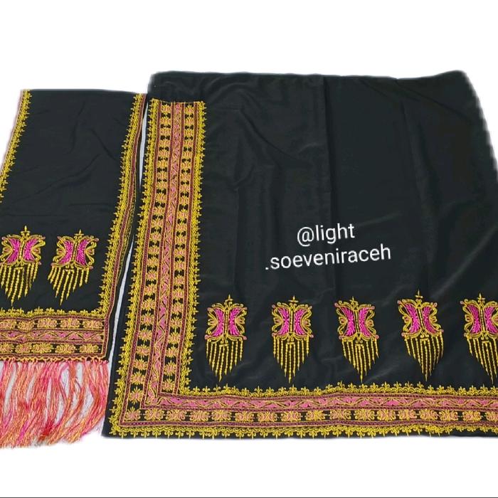 Kain Bordiran Aceh Mewah Motif Pintu Aceh Benang Kasap Set Selendang