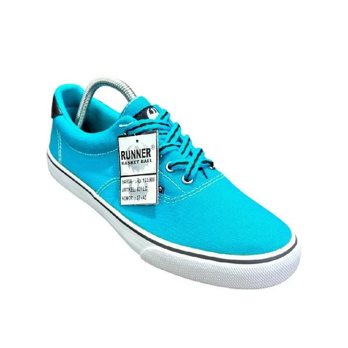 sepatu kasual runner 431 lc