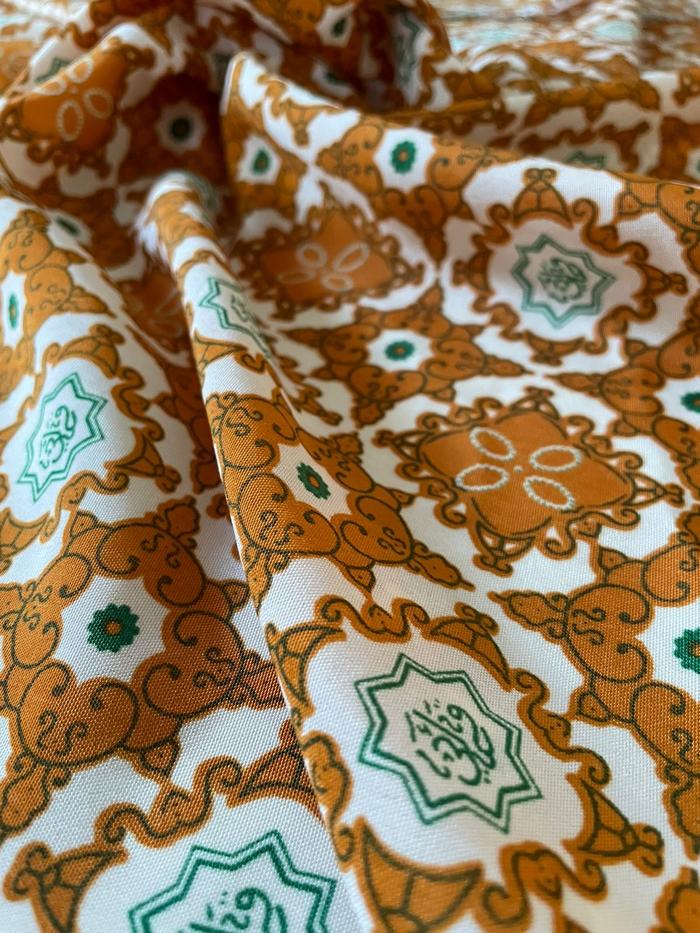 Kain Seragam Batik Tpq Qiro'ati 5 Jilid Coklat Muda Meteran