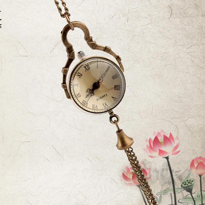 IMPORT NEW FASHION VINTAGE RETRO ROUND BALL QUARTZ FOB POCKET WATCH TASSEL SWEATER NECKLACE CHAIN JE