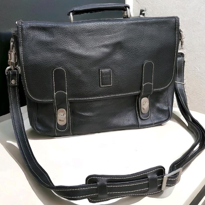 Tas kantor kulit Daks Korea ada minus vetter