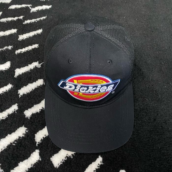TOPI DICKIES BIG LOGO TRUCKER HAT