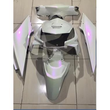 BODY HALUS HONDA BEAT KARBU TAHUN 2012 PUTIH LEMBAYUNG CUSTOM WARNA VARIASI