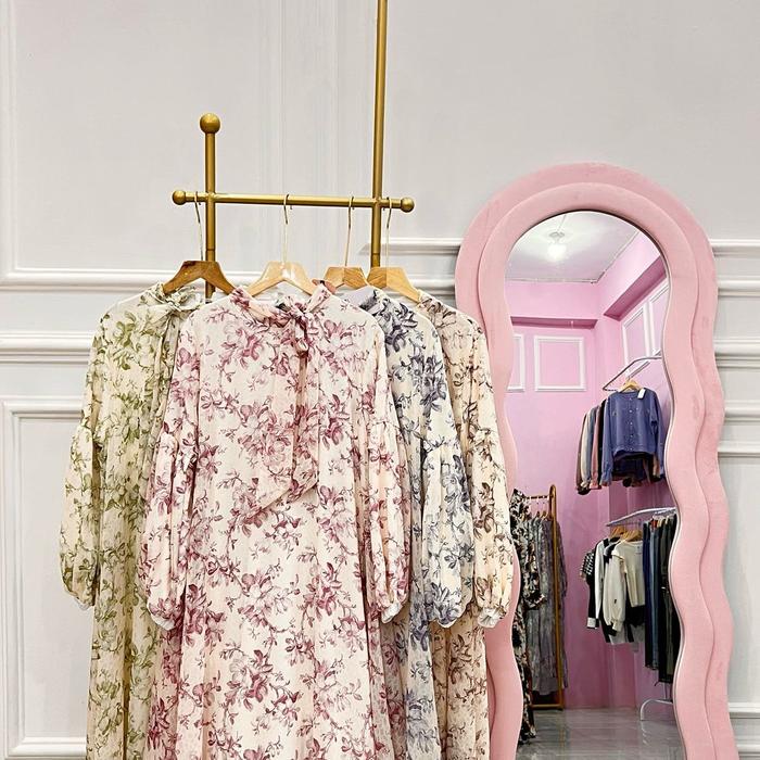 (DRESS NAURA FLOWER KODE : SM73005)