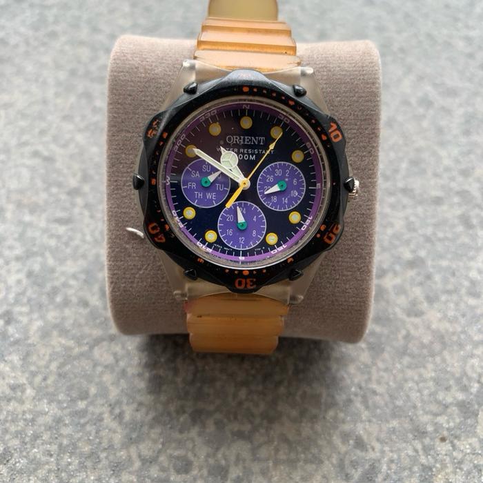 Jam tangan ORIENT JELLY TRIPLE DATE DIVER QUARTZ VINTAG