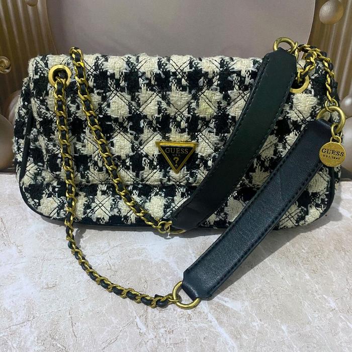 Preloved Original Guess
