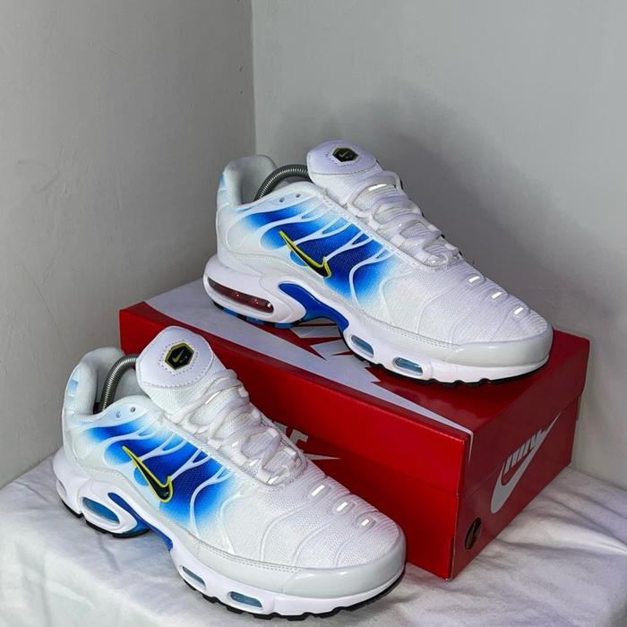 Sepatu Sneakers Air Max Tn Plus Spary Paint/Swoosh White Blue