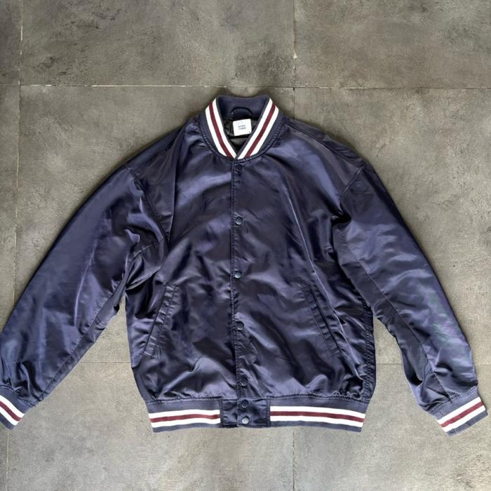 Browny Standar Buttoned Varsity Jacket Man