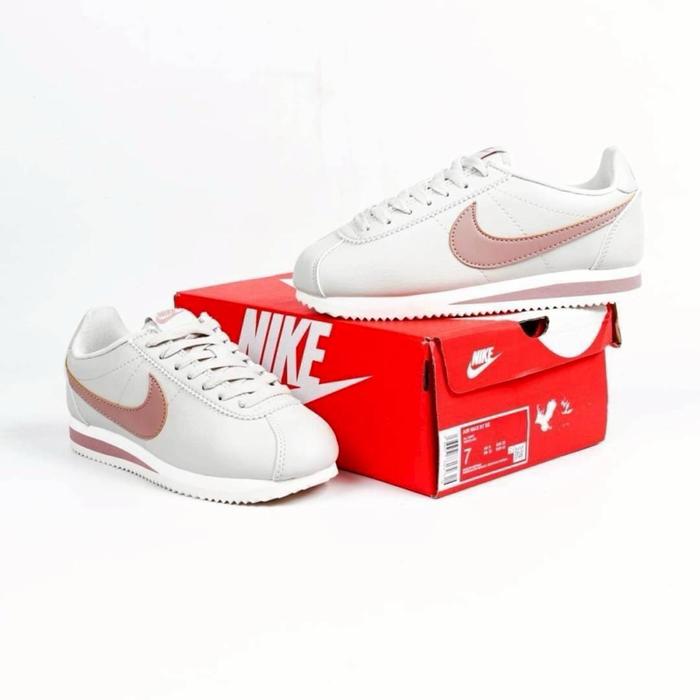 Sepatu Nike Cortez Classic Leather Light Bone Particle Pink
