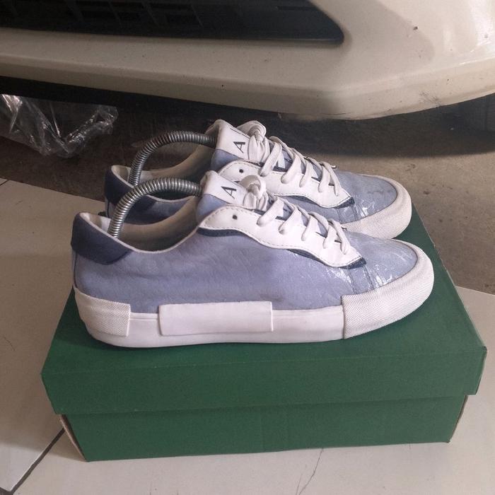 sepatu second branded Armani exchange allover size 40 original authentic