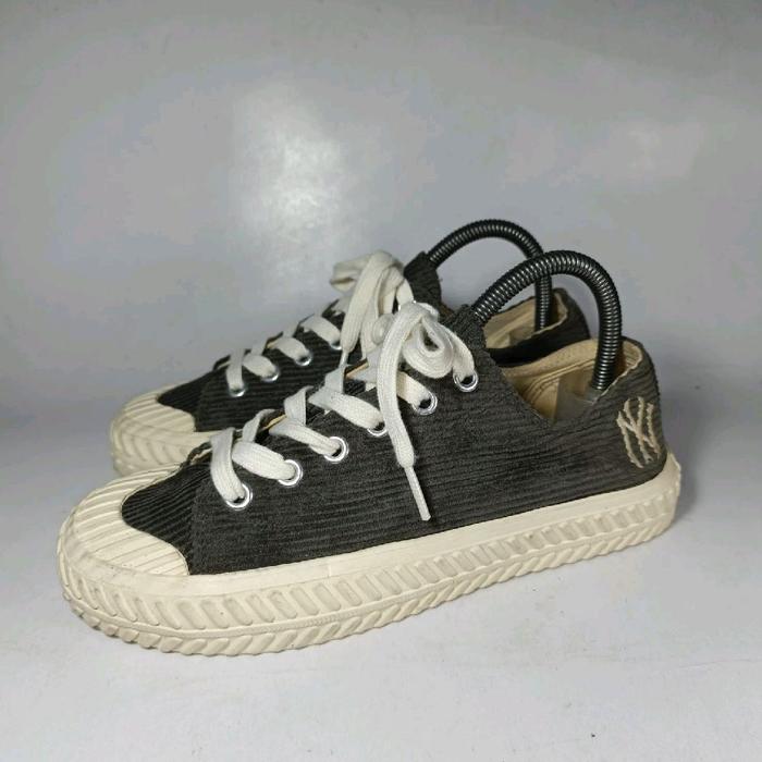MLB original sneaker 39 size woman shoes