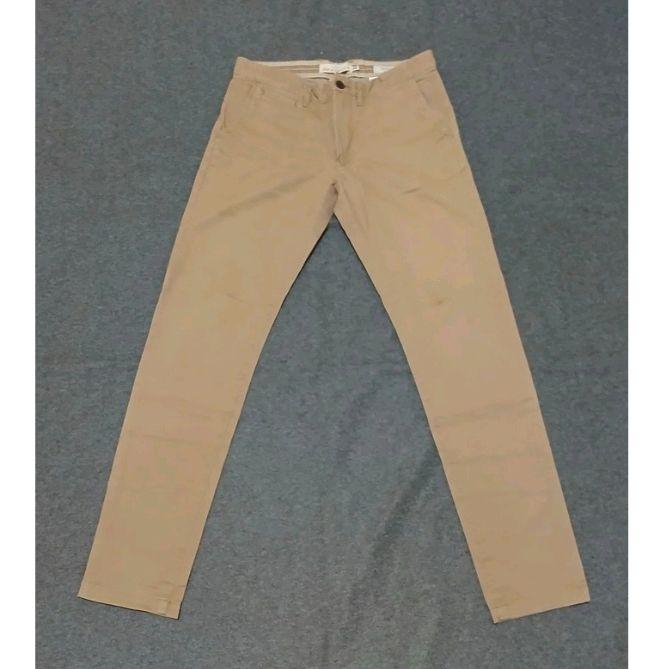 L.O.G.G By H&M Beige Chino Longpants Original Celana Panjang Katun Kerja Casual Cowok Pria
