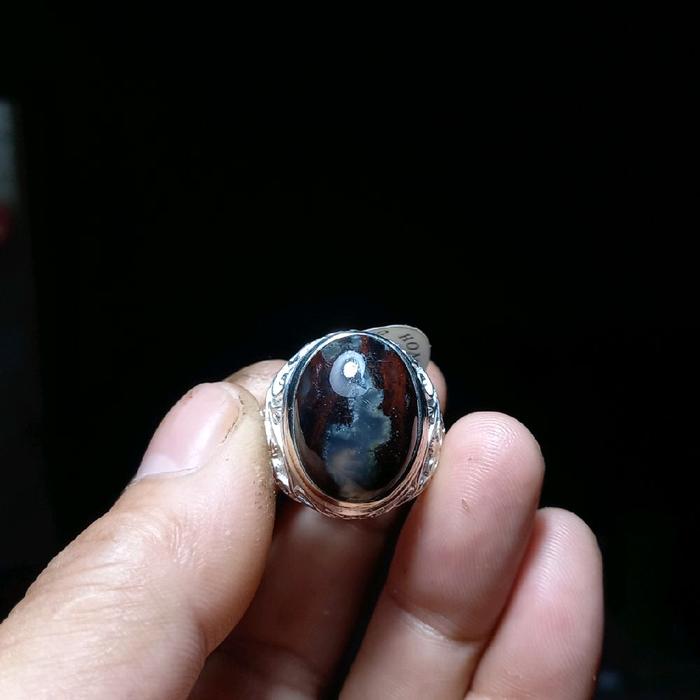 Akik badar besi kristal motif Sabdo palon tembus senter